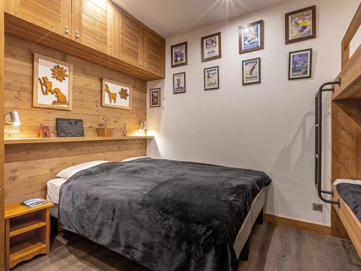 Appartement De Charme Renove Avec Belles Prestations, Au Pied Des Pistes A Val-D'Isere - Fr-1-694-228 Apartment
